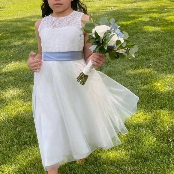 JJs House Flower Girl Dress size 9 in Ivory - Picture 2 of 3